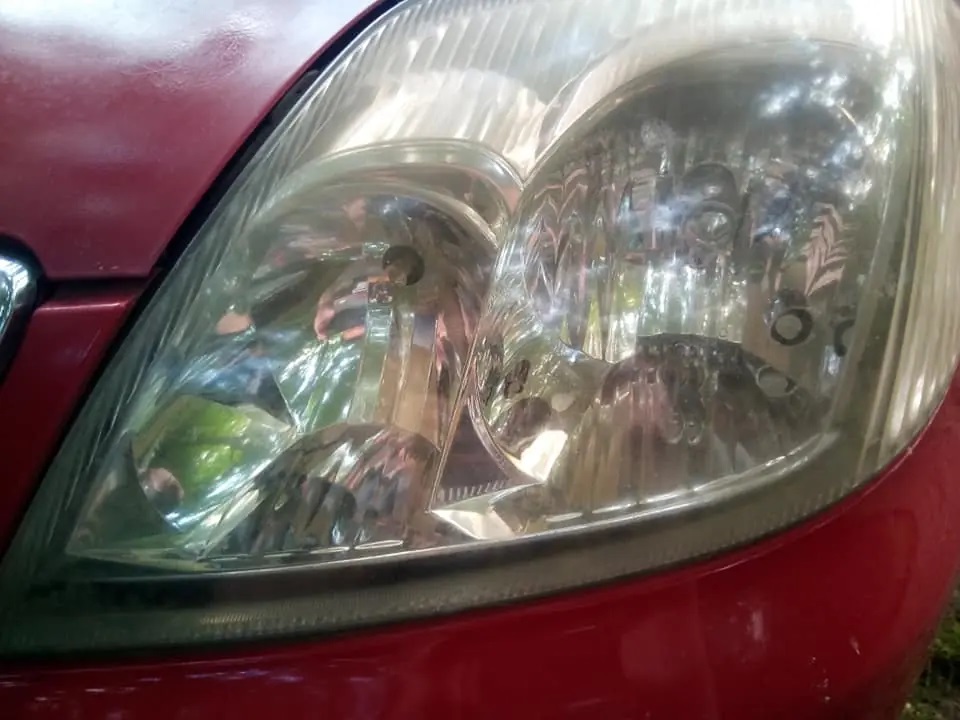 regeneracja mlecznych reflektorów krok po kroku