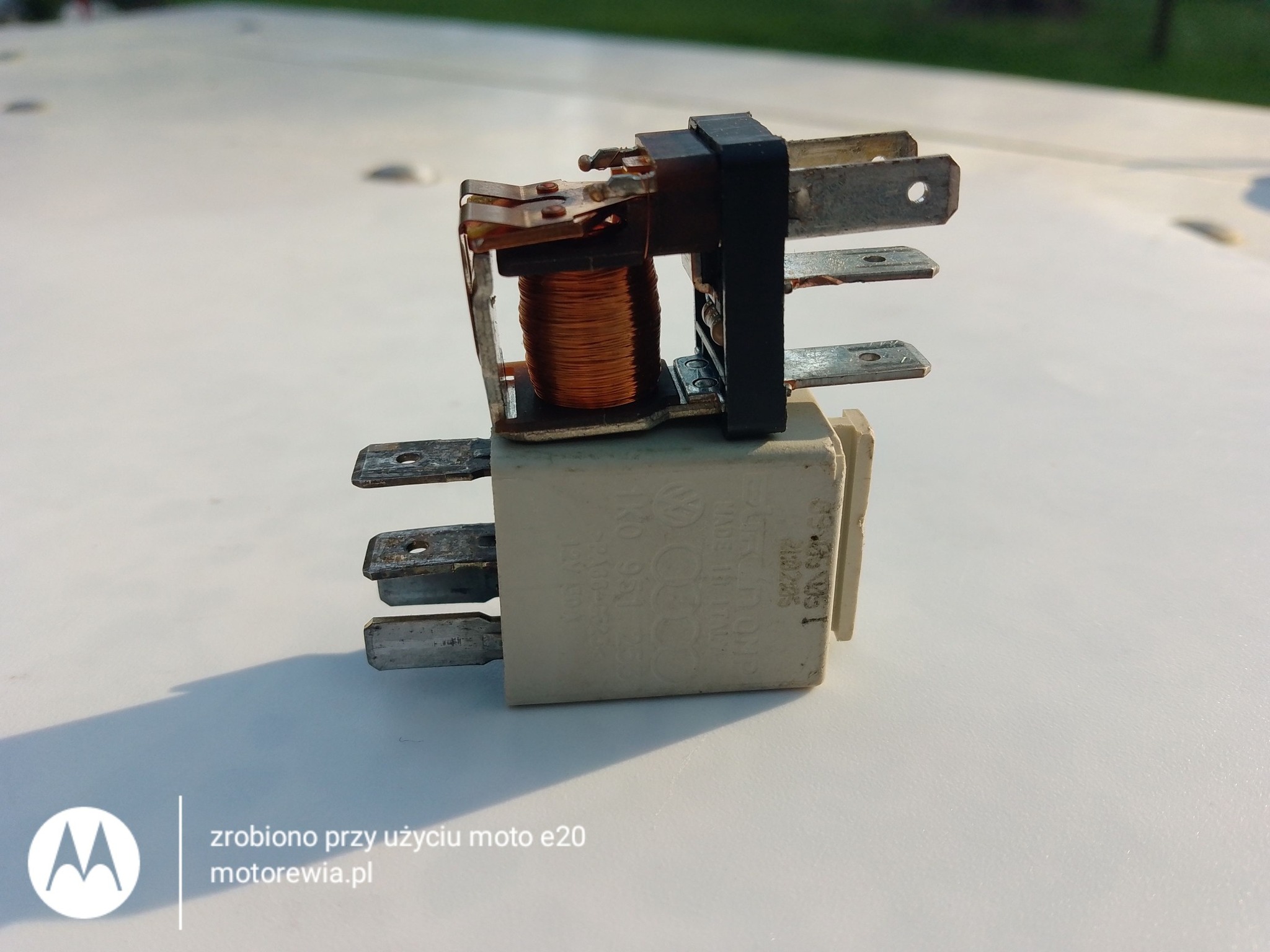 przekaźnik samochodowy kompendium wiedzy